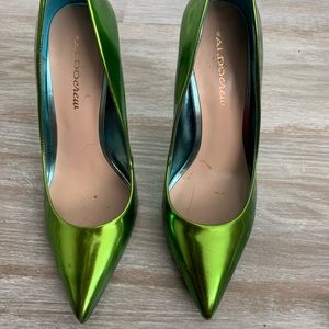 ALDO SLIM LIME GREEN HEELS